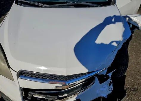 2013 Chevrolet Equinox Ls from USA, damaged, VIN 1GNALBEK0DZ102960